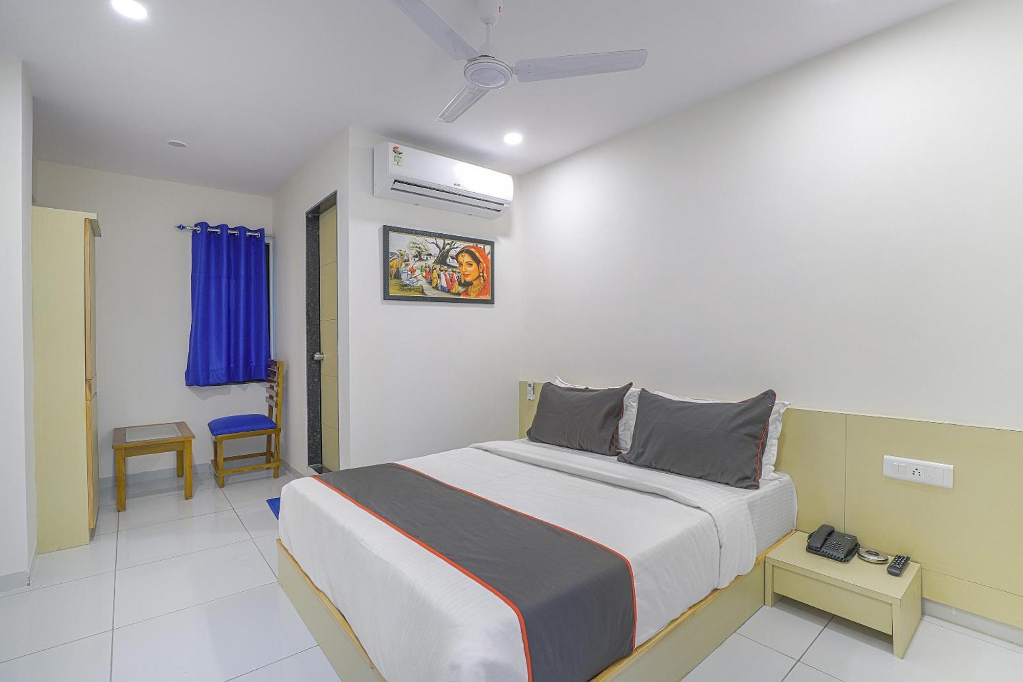 Hotel O La Veera Amhedabad Dış mekan fotoğraf