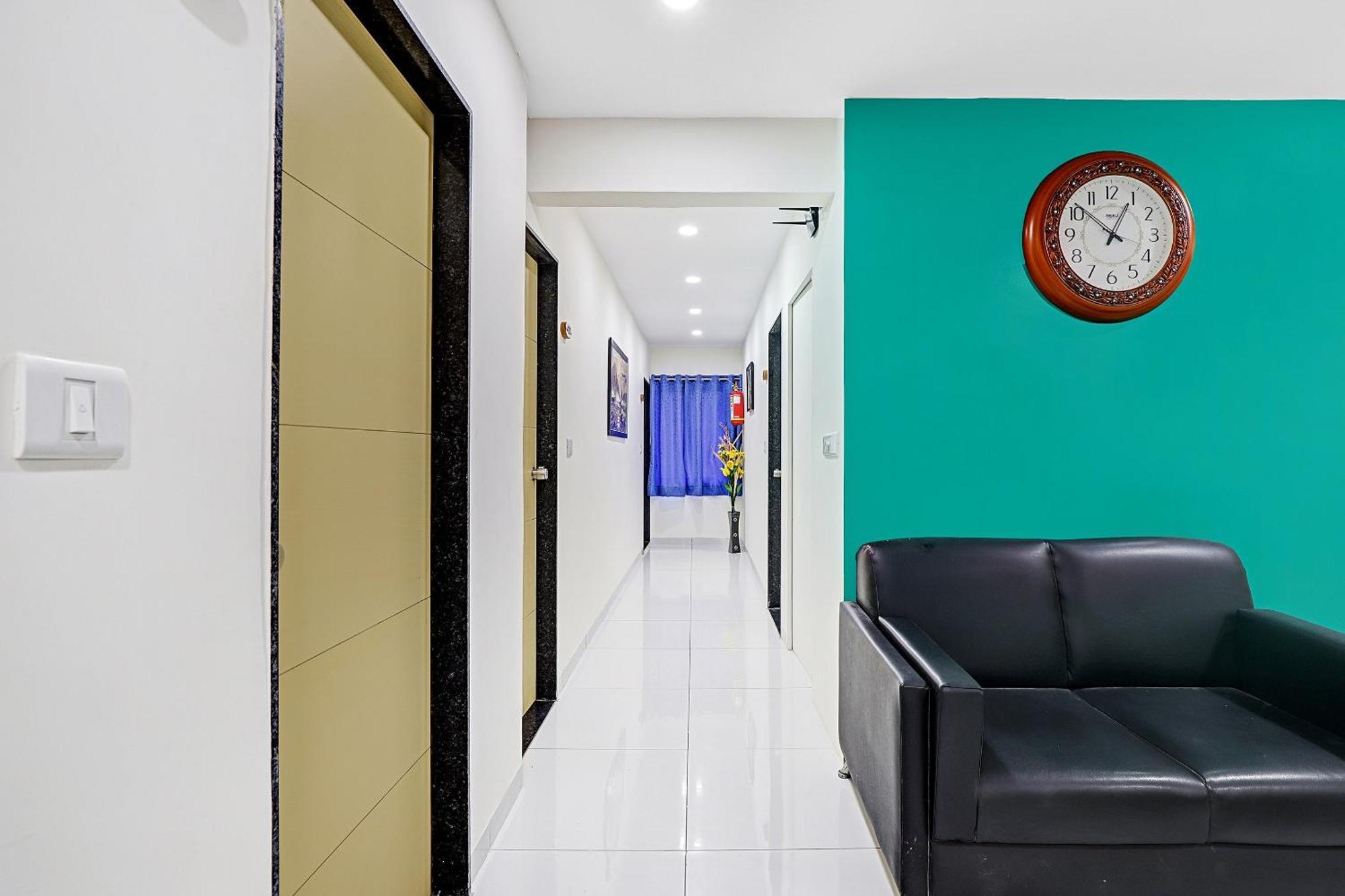 Hotel O La Veera Amhedabad Dış mekan fotoğraf